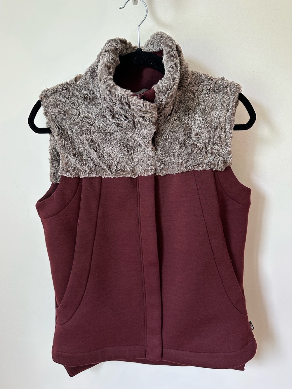 Women's The North Face Burgundy Sleeveless Vest with Faux Fur Collar